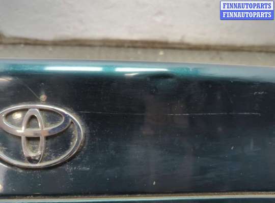 купить Крышка (дверь) багажника на Toyota Avensis 1 1997-2003