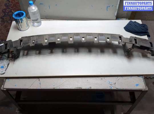 купить Усилитель бампера на Audi Q7 2005-2015