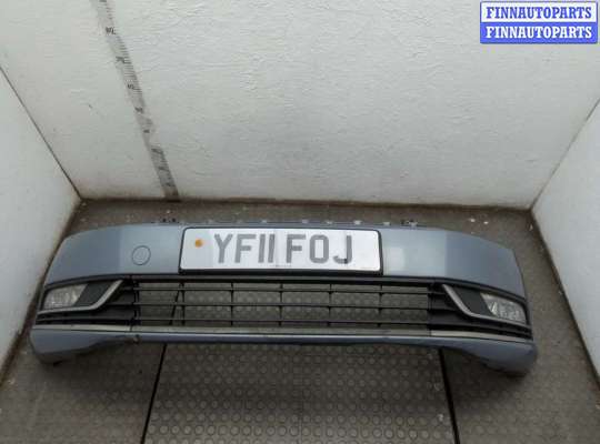 Фара противотуманная (галогенка) VG2749706 на Volkswagen Passat 7 2010-2015 Европа