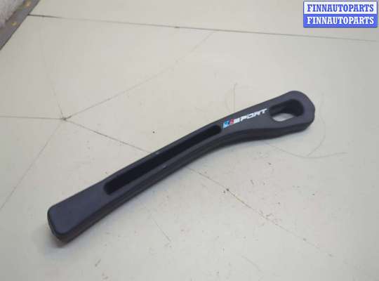 Купить Пластик (обшивка) салона на BMW 5 E39 1995-2003 Пластик (обшивка) салона BM3587016 на BMW 5 E39 1995-2003