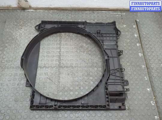 Кожух вентилятора радиатора (диффузор) IFM3590 на Infiniti QX80 2014-2017