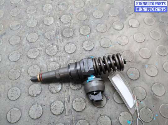 купить Форсунка топливная на Volkswagen Golf 5 2003-2009