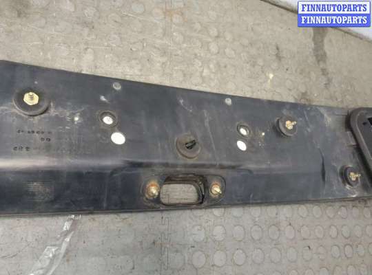 купить Накладка под номер (бленда) на Volvo S40 / V40 1995-2004