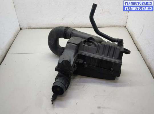 Корпус воздушного фильтра на Volkswagen Golf VI (5K)