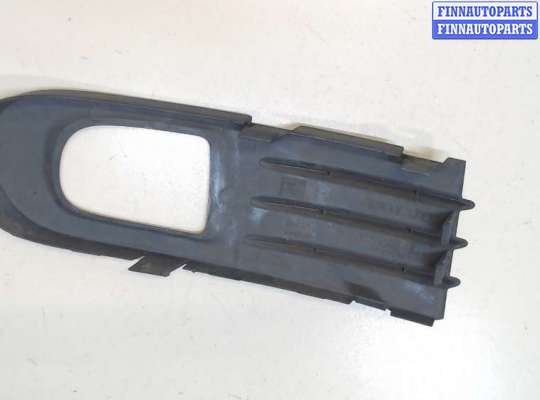 купить Заглушка (решётка) бампера на Volvo V50 2004-2012