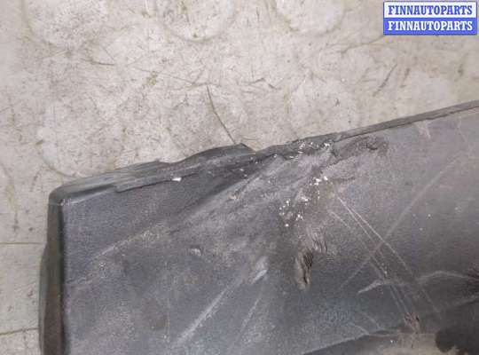 купить Накладка замка капота на Mercedes C W204 2006-2015