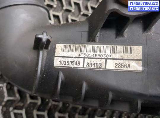 Радиатор интеркулера CRG4386 на Chrysler 300C 2004-2011