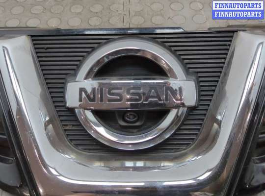 купить Решетка радиатора на Nissan Qashqai 2006-2013