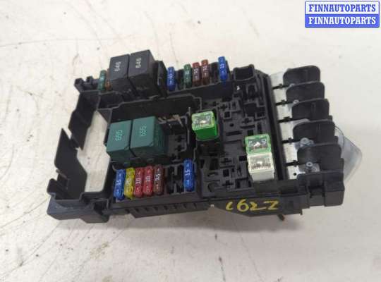 купить Блок предохранителей на Volkswagen Jetta 7 2018-2024