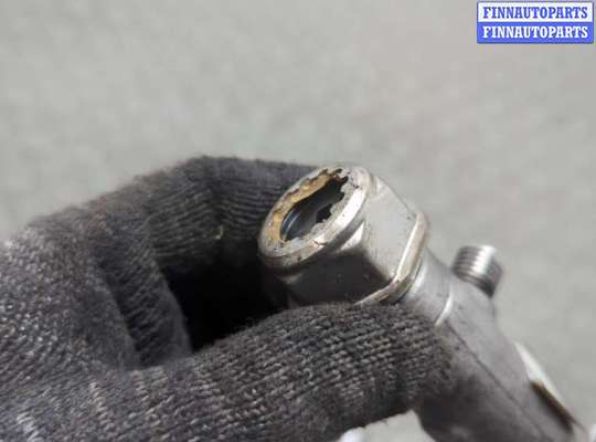 купить Рампа (рейка) топливная на Volkswagen Passat 7 2010-2015 Европа