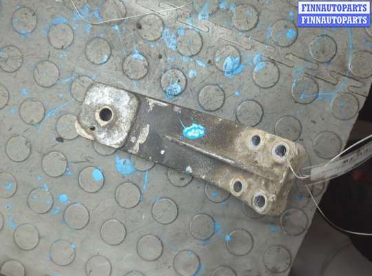 купить Кронштейн редуктора на Suzuki Jimny 1998-2018