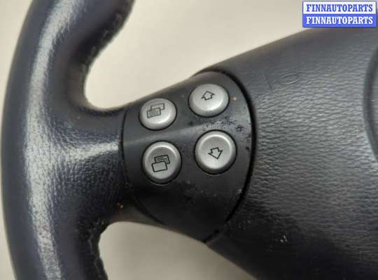 Подушка безопасности водителя (AirBag) на Mercedes-Benz C (W203)