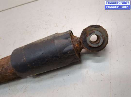 Стойка подвески амортизационная на Nissan Pathfinder III (R51)