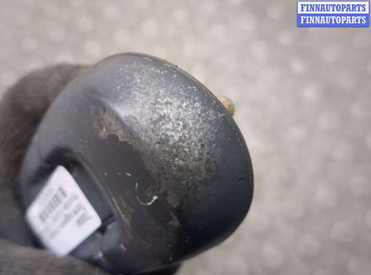 купить Петля заднего стекла на Hyundai Tucson 1 2004-2010