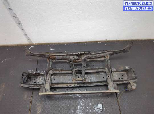 купить Рамка передняя (телевизор) на Volkswagen Golf 4 1997-2006