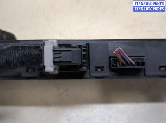 купить Кнопка парктроника на BMW 5 E60 2003-2010