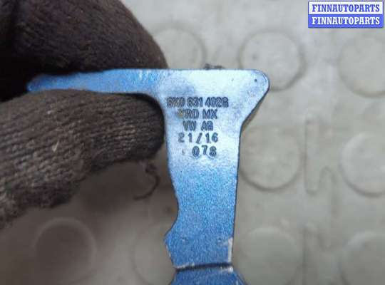 купить Петля двери на Volkswagen Jetta 6 2010-2018