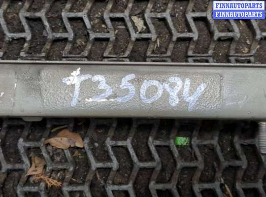 купить Направляющая раздвижной двери на Peugeot 807 2002-2014