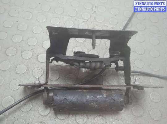 купить Замок капота на Ford EcoSport 2017-2023