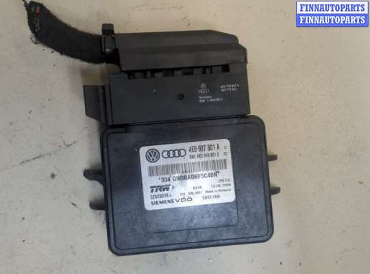 купить Блок управления стояночным тормозом на Audi A8 (D3) 2002-2010