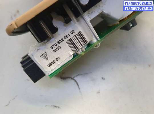 купить Фонарь салона (плафон) на Porsche Panamera 2009-2016