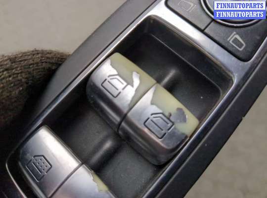 купить Кнопка стеклоподъемника (блок кнопок) на Mercedes S W222 2013-2020