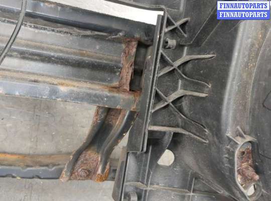 купить Рамка передняя (телевизор) на Volkswagen Passat 6 2005-2010