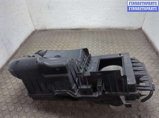Корпус воздушного фильтра VL565709 на Volvo C70 2006-2009