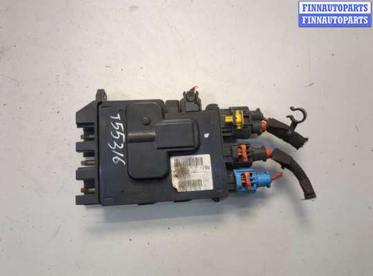 купить Блок предохранителей на Renault Megane 3 2009-2016