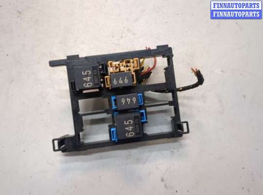 купить Блок реле на Volkswagen Tiguan 2011-2018