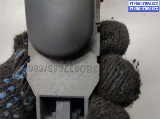 купить Ручка двери наружная на Volkswagen Golf 4 1997-2005