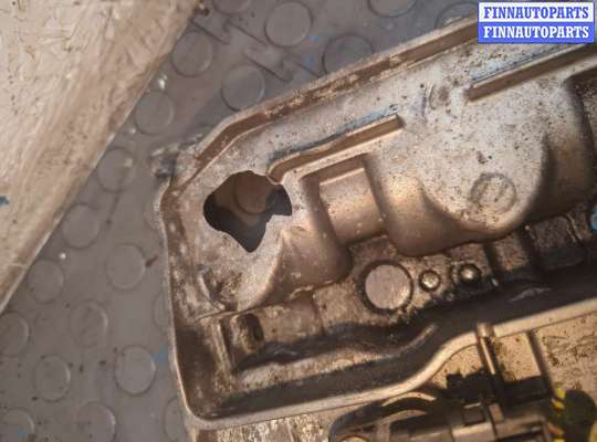 купить Крышка клапанная ДВС на Mercedes Sprinter 2006-2018