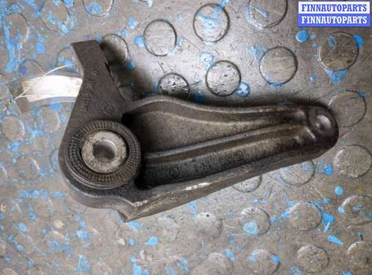 купить Подушка крепления КПП на Volvo V50 2004-2012