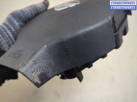 Подушка безопасности водителя (AirBag) на Nissan Note (E11)