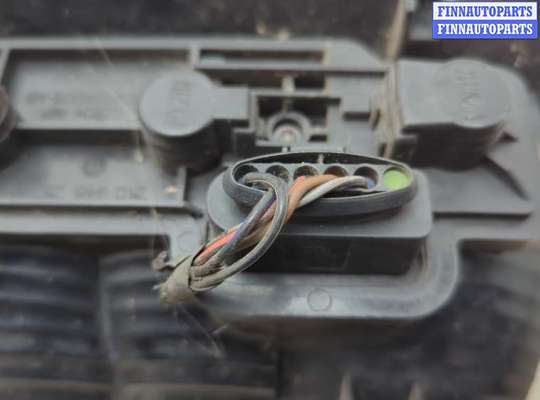 купить Фонарь (задний) на Volkswagen Caddy 2004-2015