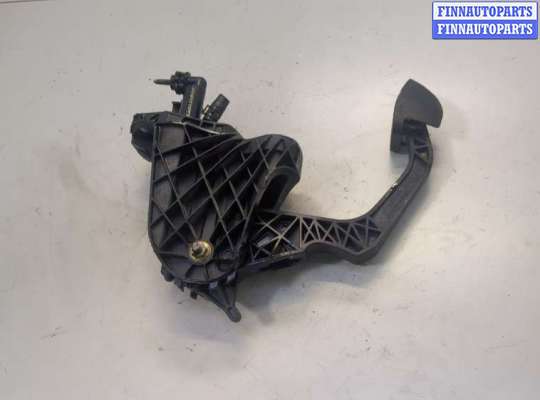 Педаль сцепления VG2523141 на Volkswagen Touran 2003-2006