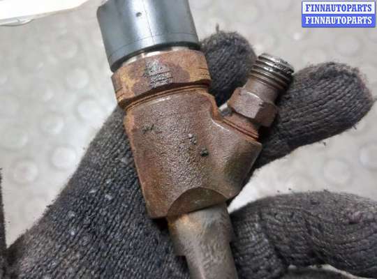 Форсунка топливная на Renault Megane III