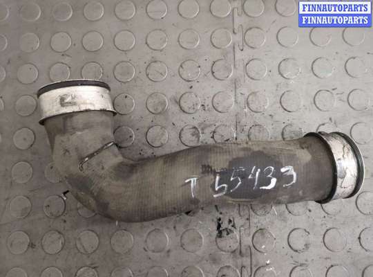 купить Патрубок охлаждения на Skoda Octavia (A5) 2004-2013