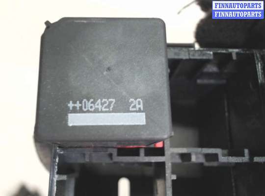 купить Блок реле на Ford Fiesta 2001-2007