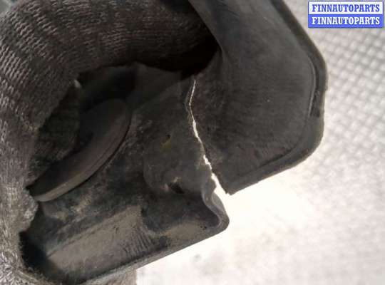 Панель передняя (телевизор) на Volkswagen Touran I (1T)