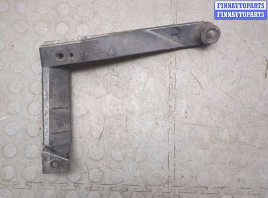 купить Кронштейн бампера на Volkswagen Touareg 2002-2007