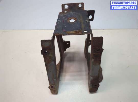 купить Кронштейн (лапа крепления) на Jeep Wrangler 1996-2006