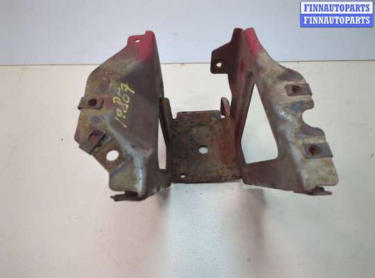 купить Кронштейн (лапа крепления) на Jeep Wrangler 1996-2006