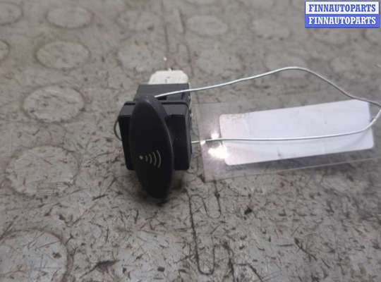 купить Кнопка парктроника на Citroen C5 2001-2004