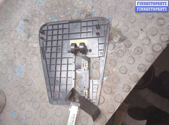 купить Рамка под кулису на BMW 5 E34 1988-1995