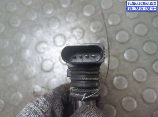 Катушка зажигания на Audi A4 (8E/8H, B6)