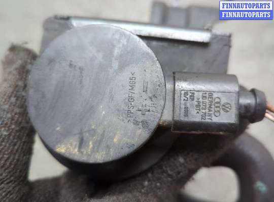 купить Насос водяной (помпа) на Volkswagen Tiguan 2011-2016