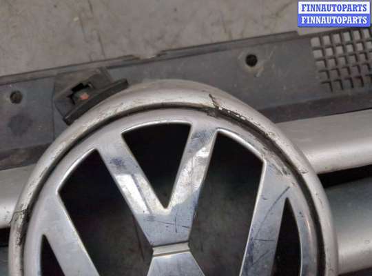 купить Решетка радиатора на Volkswagen Golf 4 1997-2005