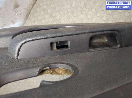 купить Дверная карта (Обшивка двери) на Nissan Tiida 2004-2010