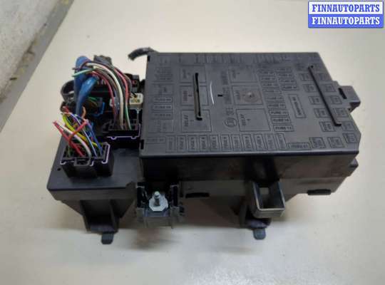 Купить Блок предохранителей на Lincoln Navigator 2002-2006 Блок предохранителей LN16691 на Lincoln Navigator 2002-2006